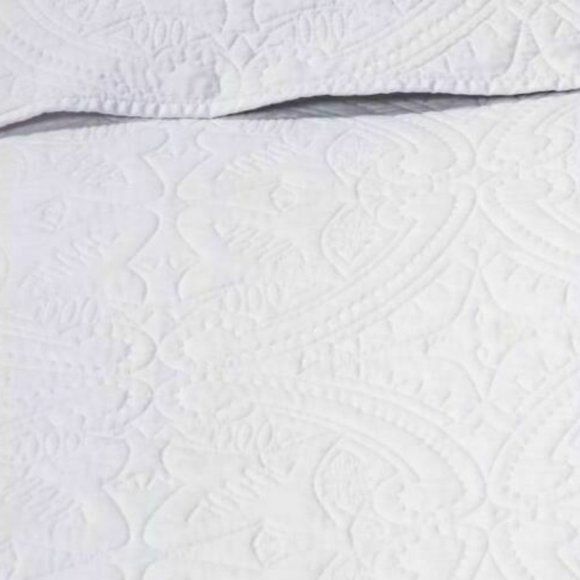 Opalhouse White Medallion Stitched Polyester Queen - Picture 3 of 4